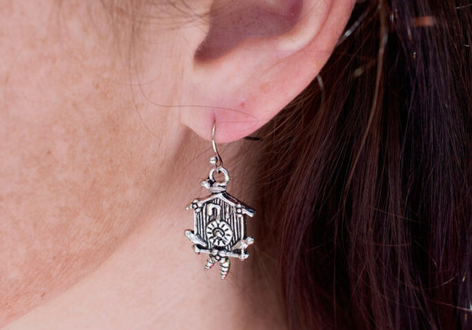 Cuckoo Clock on ear_800x1200